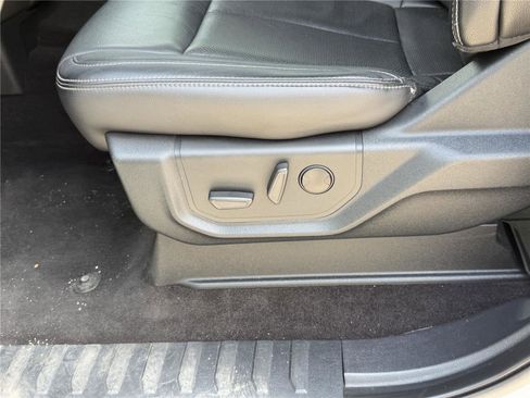 Used 2020 Ford F150 Lariat AWD/4WD image 13