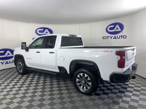 Used 2024 Chevrolet Silverado 2500 Custom w/ Custom Convenience Package AWD/4WD image 5