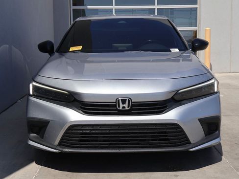 Used 2022 Honda Civic Sport image 5