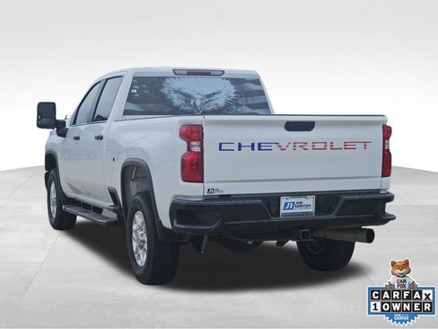 Used 2024 Chevrolet Silverado 2500 Custom w/ Custom Value Package image 7