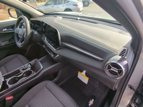 New 2026 Chevrolet Equinox LT w/ Safety and Technology Package image 46