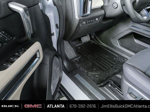New 2026 GMC Hummer EV SUV AWD/4WD image 7