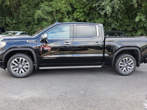 New 2025 GMC Sierra 1500 Denali image 5