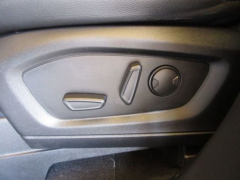 Certified 2020 Ford Explorer XLT w/ Equipment Group 202A image 12