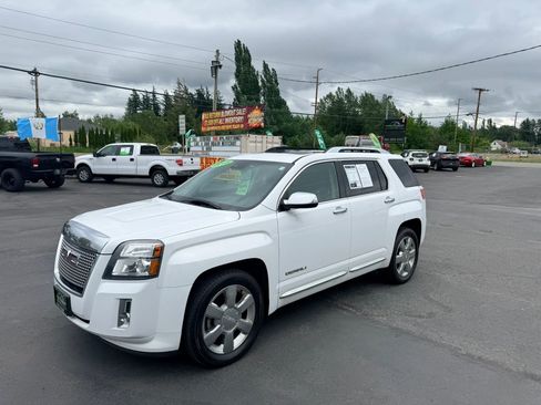 Used 2015 GMC Terrain Denali AWD/4WD image 3