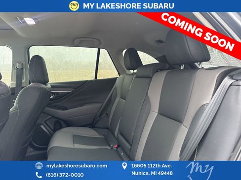 Used 2025 Subaru Outback Onyx Edition w/ Popular Package #2 image 13