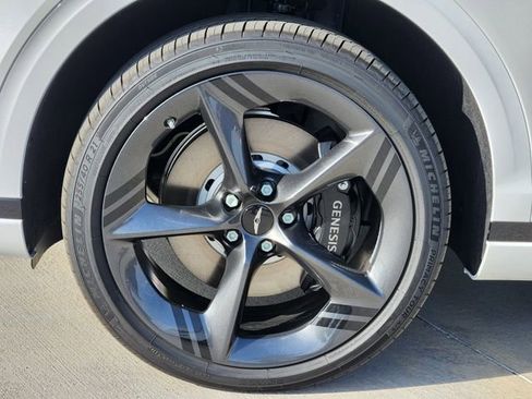 New 2026 Genesis GV70 2.5T Sport Prestige AWD/4WD image 7