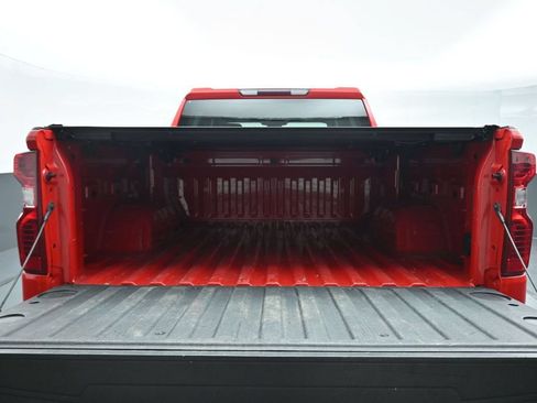 Used 2022 Chevrolet Silverado 1500 Custom Trail Boss AWD/4WD image 42