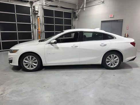 Used 2024 Chevrolet Malibu LT FWD image 4