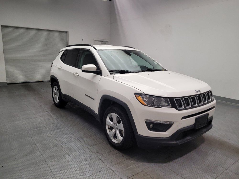 Used 2018 Jeep Compass Latitude w/ Popular Equipment Group FWD image 13