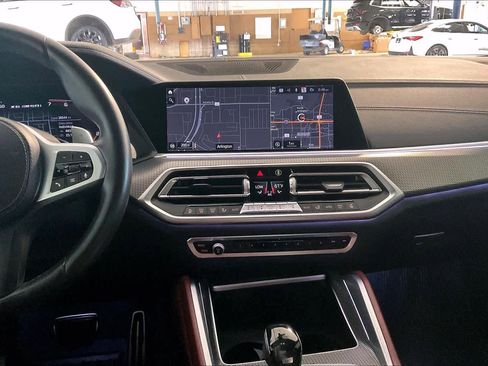 Used 2021 BMW X6 M50i w/ Premium Package AWD/4WD image 6