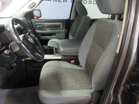 Used 2015 RAM 1500 Big Horn AWD/4WD image 15