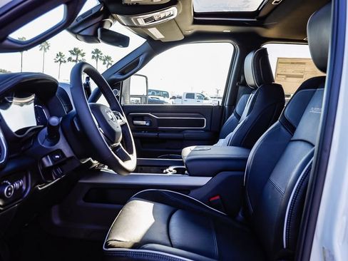 New 2026 RAM 2500 Laramie AWD/4WD image 22