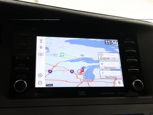 Used 2018 Toyota Sienna Limited Premium AWD/4WD image 55