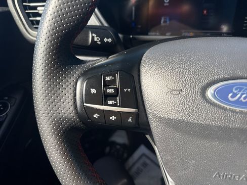 Used 2023 Ford Escape ST-Line image 39