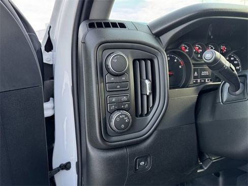 New 2026 Chevrolet Silverado 2500 Custom w/ Custom Value Package image 20