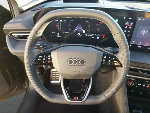 New 2025 Audi SQ5 Premium Plus image 22