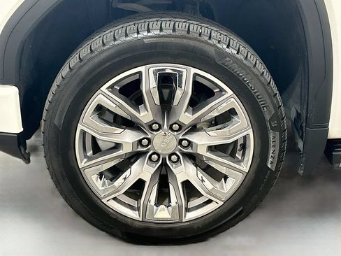 Used 2024 GMC Sierra 1500 Denali w/ Denali Reserve Package RWD image 31