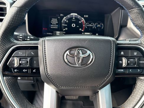 Used 2023 Toyota Tundra Platinum AWD/4WD image 31