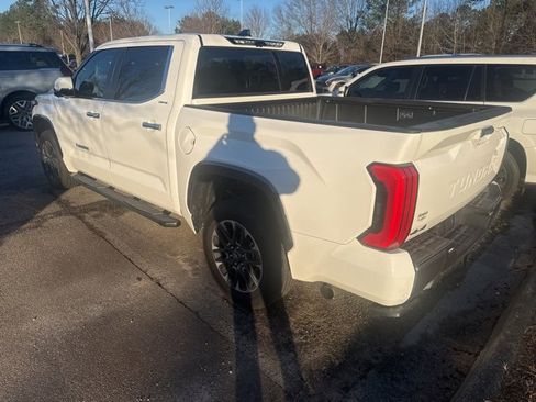 Used 2025 Toyota Tundra Limited image 9