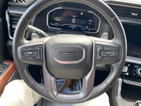 Used 2023 GMC Sierra 1500 Denali Ultimate AWD/4WD image 17