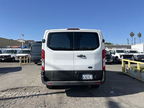 Used 2019 Ford Transit 250 130 Low Roof w/ Exterior Upgrade Package RWD image 3
