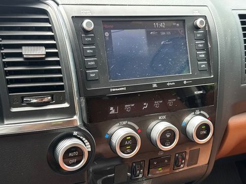 Used 2021 Toyota Sequoia Platinum RWD image 23