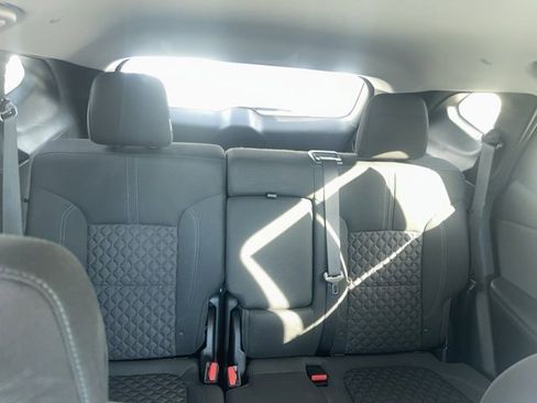 Used 2020 Chevrolet Blazer LT image 35