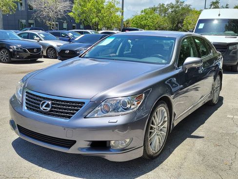 Used 2012 Lexus LS 460 w/ Sport Pkg RWD image 4