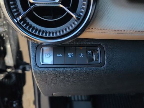 New 2026 Chevrolet Equinox ACTIV w/ Safety and Technology Package image 17