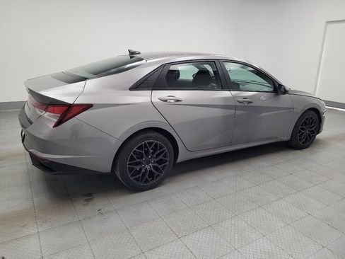 Used 2023 Hyundai Elantra SEL w/ Convenience Package image 10