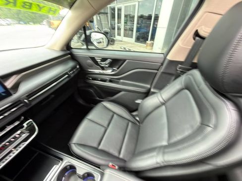 Used 2025 Lincoln Corsair Grand Touring w/ Equipment Group 301A AWD/4WD image 23