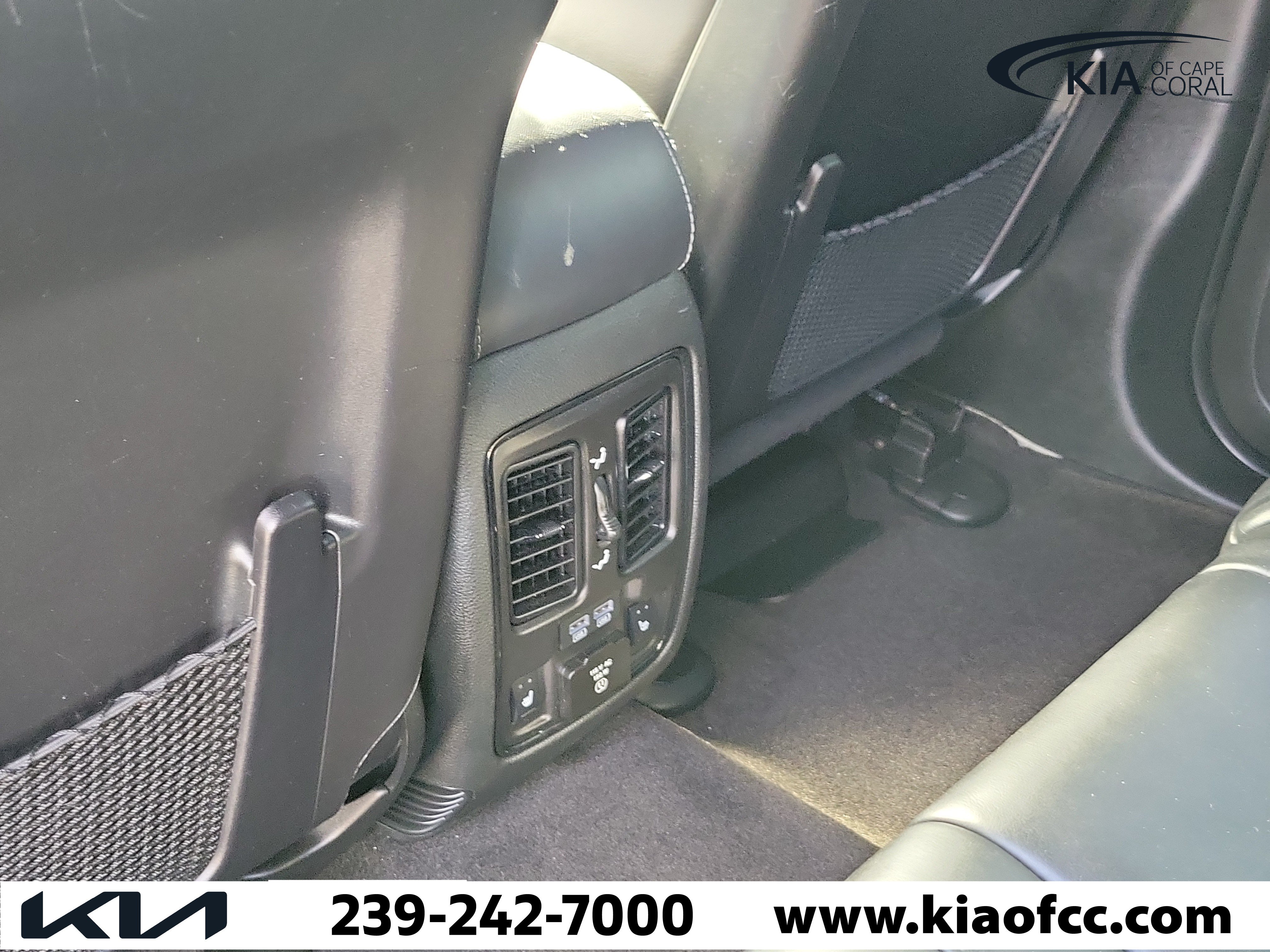 Used 2021 Jeep Grand Cherokee Trackhawk AWD/4WD image 14