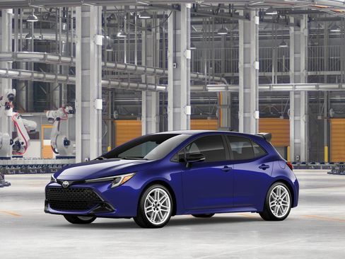 New 2026 Toyota Corolla SE FWD image 2