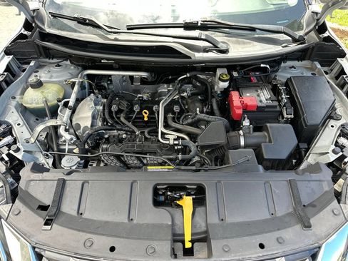 Used 2021 Nissan Rogue SV FWD image 21