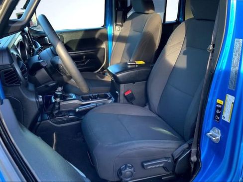 Used 2023 Jeep Wrangler Sport S image 29