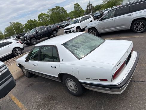 Used 1993 Buick Park Avenue FWD image 7