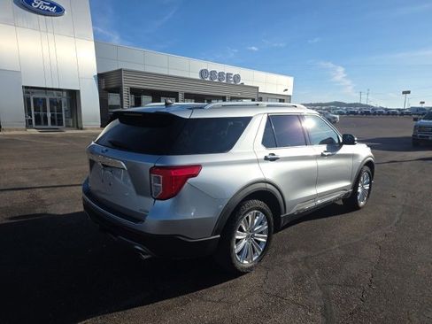 Used 2022 Ford Explorer Limited w/ Hybrid Equipment Group 310A image 6
