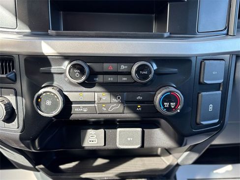 New 2025 Ford F550 4x4 Crew Cab Super Duty image 27