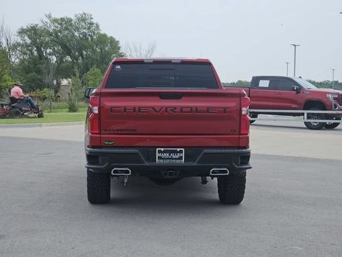 Used 2026 Chevrolet Silverado 1500 LT Trail Boss w/ LT Trail Boss Premium Package AWD/4WD image 6