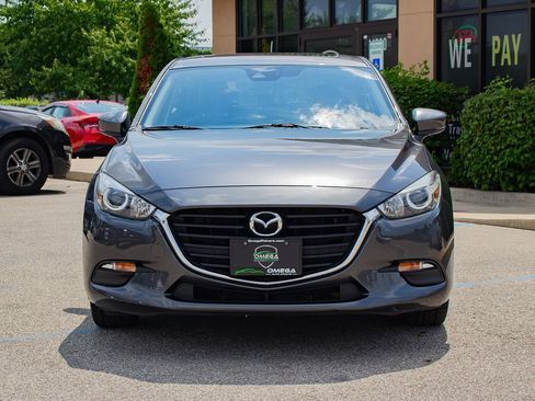 Used 2017 MAZDA MAZDA3 Touring FWD image 4