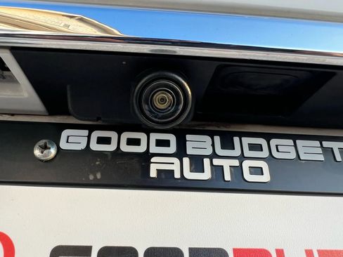 Used 2018 Ford Fusion S image 57