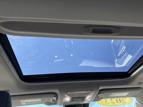 Used 2025 Toyota RAV4 XLE image 16