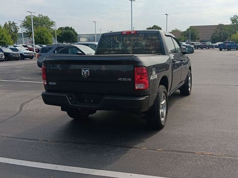 Used 2017 RAM 1500 Express AWD/4WD image 6