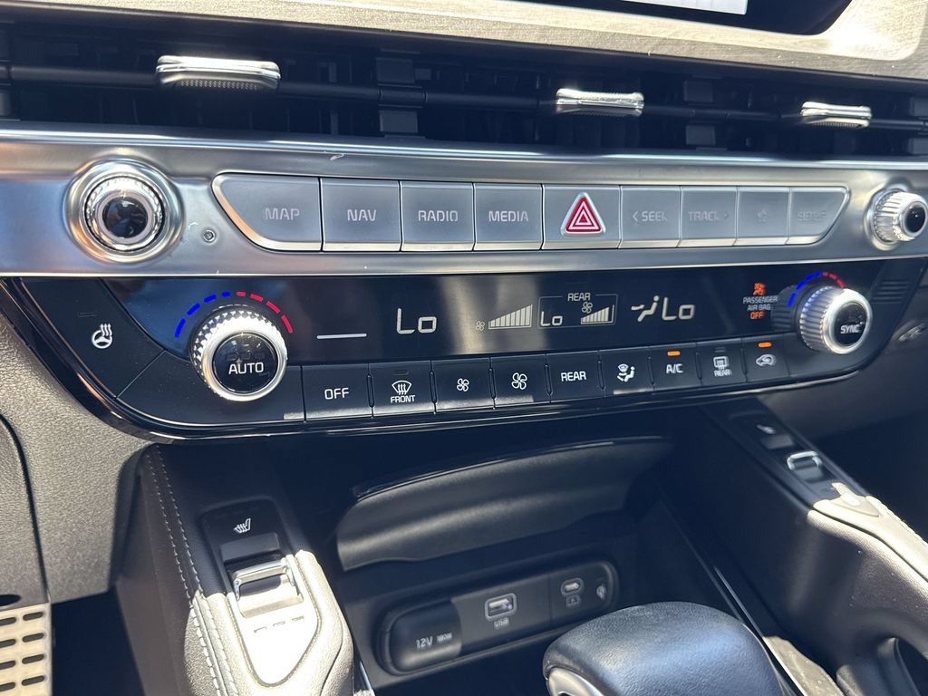 Used 2025 Kia Telluride SX Prestige X-Pro AWD/4WD image 18