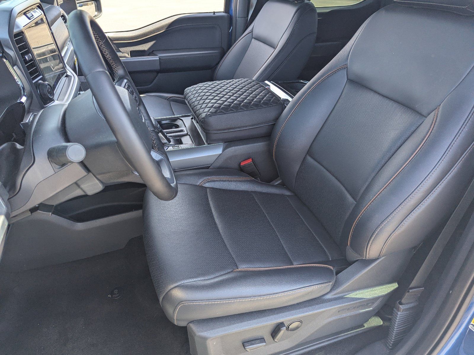Used 2025 Ford F150 Lariat w/ Equipment Group 501A Mid AWD/4WD image 18