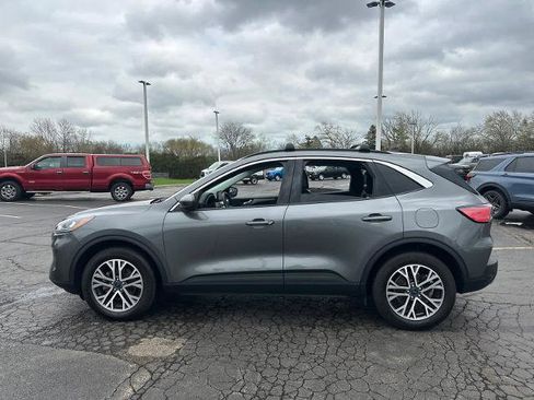 Certified 2022 Ford Escape SEL w/ Technology Package image 5