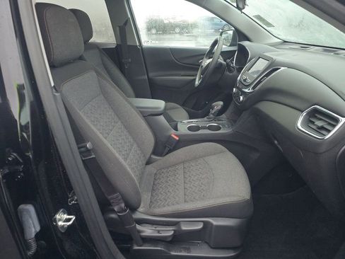 Used 2024 Chevrolet Equinox LT image 18