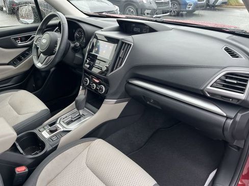 Used 2022 Subaru Forester Premium image 44