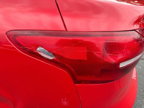 Used 2016 Ford Focus SE FWD image 37